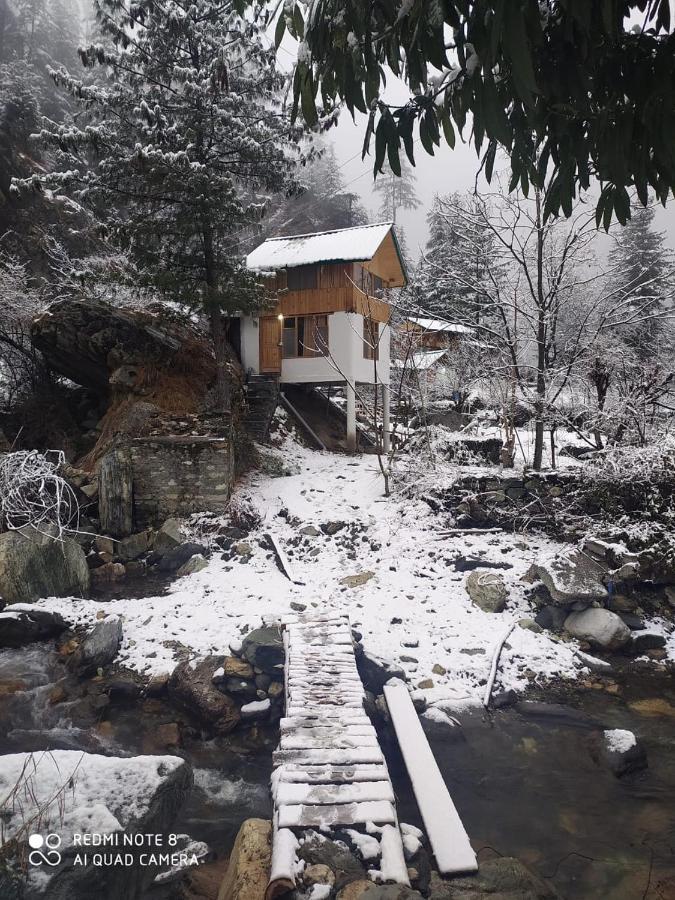 Moksha - By The River Villa Jibhi Buitenkant foto